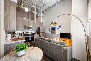 Downtown Mich Ave gym plus rooftop #10 - 2