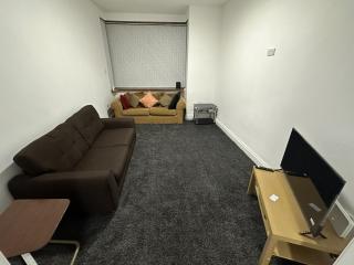 Plus Properties Leeds 3 - 7