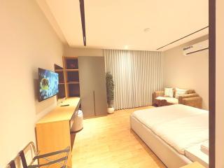 Cozy Studio Adjacent to the University and the Haramain Train - 2