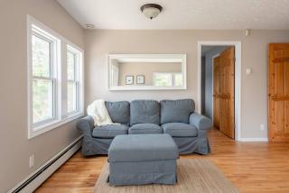 Private Lakefront Escape Swim Sip Wine Stargaze 25 Mins to Halifax - 7