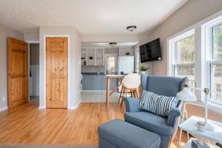 Private Lakefront Escape Swim Sip Wine Stargaze 25 Mins to Halifax - 5