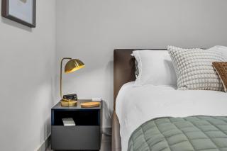 Brand New Downtown Miami Studio with Rooftop Pool - 8