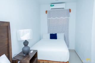 La Reserve Hotel - 2