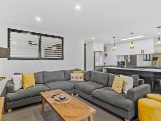 Yarrawonga Lakeside apartment 43 - 3 Bedrooms - 3