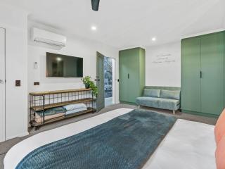 Yarrawonga Lakeside apartment 43 - 3 Bedrooms - 4