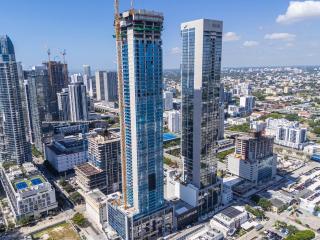 Magic City & Rooftop Pool - 7