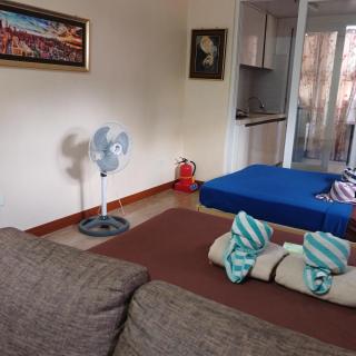 Zonevill Studio Condo near Burnham - 6