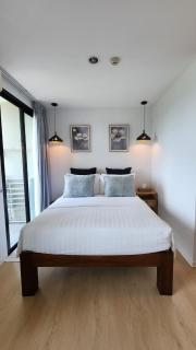Laguna Flat in Zcape2 Boat Avenue - 6