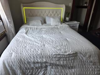 Spacious 5 Bedroom House Near from Niagara Falls and Casino - 7