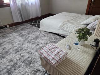 Spacious 5 Bedroom House Near from Niagara Falls and Casino - 8