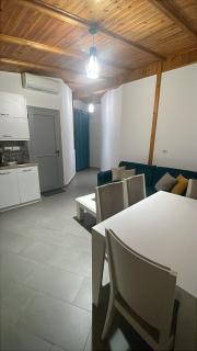 Shena Apartment - 8