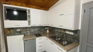 Shena Apartment - 4