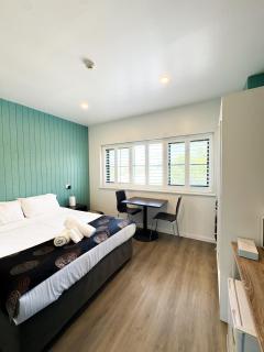 studio ex hotel room 433 - 1