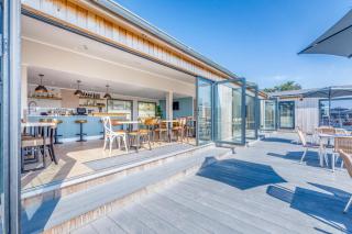 Chalet 31 at Landscove Holiday Park - 4