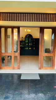 Royal Eco Lodge - 0