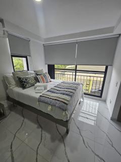 Brand new studio in University district AC WiFi - 8