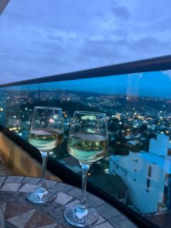 Luxury 2 BR Stay Torre Astria 1211 - 1
