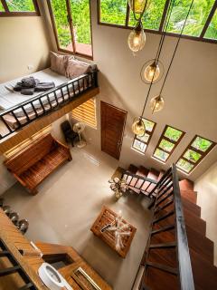R&C Transient House - 9