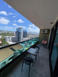Luxury 2 BR Stay Torre Astria 305 - 9