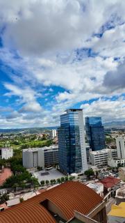 Luxury 2 BR Stay Torre Astria 305 - 4
