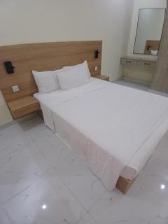 Elite 1-Bed Residence Apartment Abu Dhabi Towers - 0
