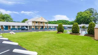 Econo Lodge Palmyra - Hershey - 2
