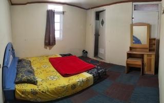Homestay HUMAIRA DIENG villa full house 3 kamar,6 bed,dapur,ruang tamu,balkon,parkir,wifi - 1