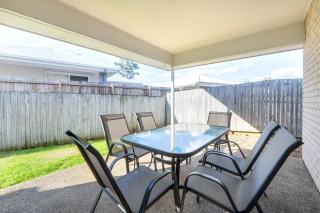The Garden Nook Duplex w/ Private Backyard - 7