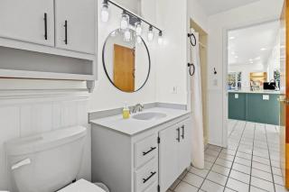 Cottonwood Heights Escape-Minutes to Trails and Views - 3