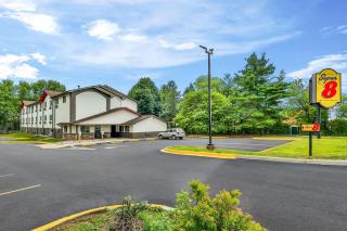 Super 8 by Wyndham East Stroudsburg - Poconos - 0
