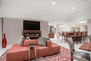 Ramada by Wyndham Minneapolis Golden Valley - 7