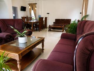 Cozy Home Stay - 4