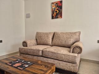 Warm Wood Studio - 2