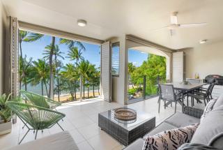 Verde at Island Views—Palm Cove Waterfront Bliss - 0