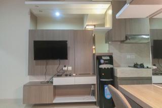 Elegant and Comfortable 1BR at Uttara The Icon Apartment By Travelio - 7