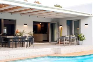 Central Stellenbosch Home (4 bed, pool & inverter) - 3