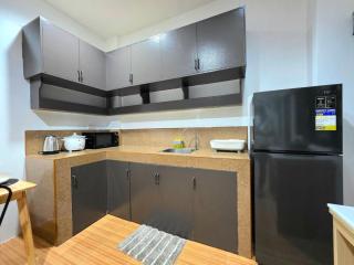 U6 La Guardia Townhouse 2 Bedroom near IT Park with Free Parking - 5