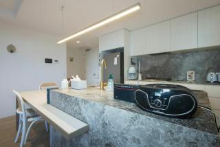 Modern 2BDR Milton Apt near Suncorp Stadium - 2