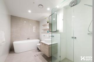 KozyGuru / Surfers Paradise / Ocean views / QSP088 - 3