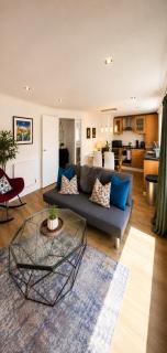 Home2Home - Market rise - 0