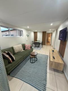 Cambridge Boutique Stay - 0