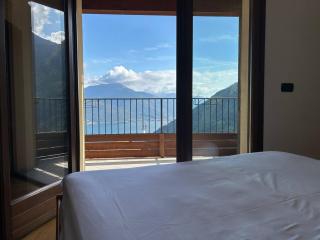 Lily apartment, Stunning Lake View - 2