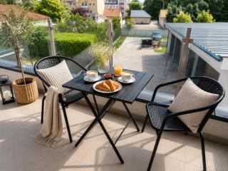 SILK Apartman -free private garage - 4