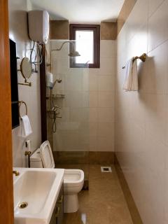 Sandy Shore Beach Apartments - Karibu Quarters - 5