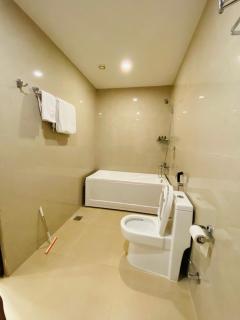 Hotel Heranya - 9
