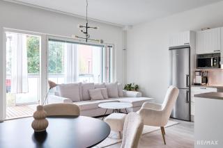 Modern two-bedroom apartment - 0