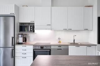 Modern two-bedroom apartment - 6