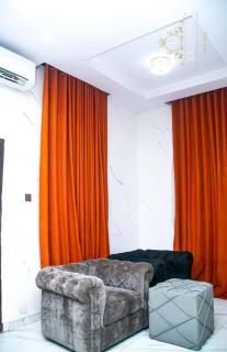 Laycon hotel and suites - 3