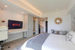 BGC Suite with Golf Course View - Manila - 5
