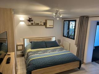 "Le 3 Bis" Climatisé,1 lit King Size - 1